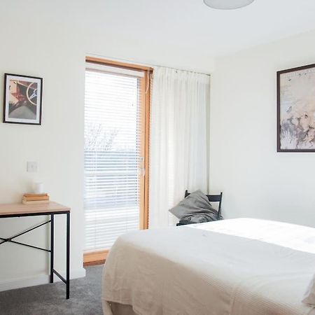 2 Bed 2 Bath Apartment With Canal View Dublin Dış mekan fotoğraf